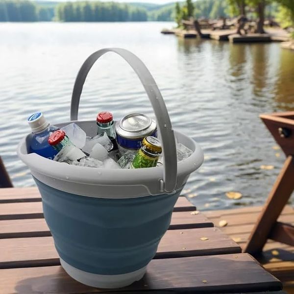 Складане силіконове відро 10 л сіре з ручкою для води та господарських завдань &bull; Туристичне відро Collapsible Bucket 10 л сіре для риболовлі, кемпінгу, дачі та автомобіля 58551 фото